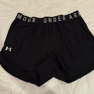 Under Armour Black Athletic Shorts Lightweight Performance Fit